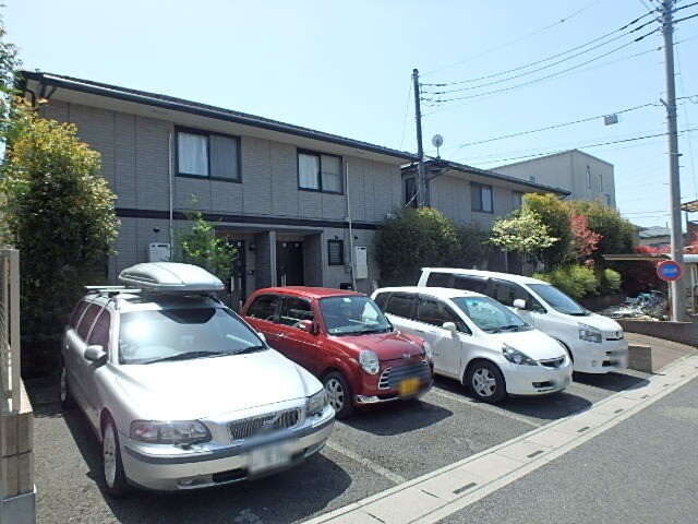 ��ʌ��������܎s�k����i���Q���ڂ̃e���X�n�E�X�̌����O��