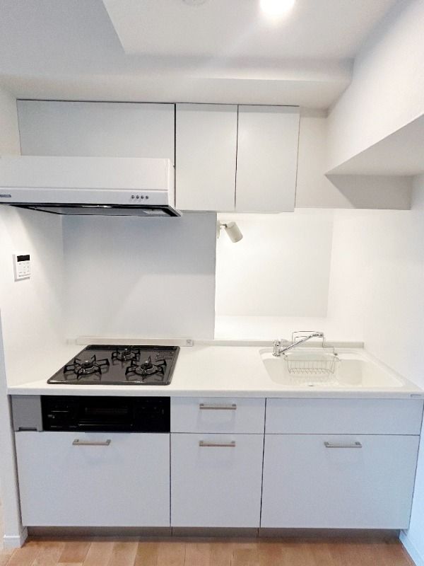 ��ʌ��������܎s��{��y�蒬�P���ڂ̃}���V�����̃L�b�`��