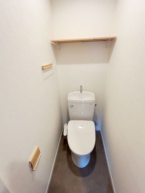 ��ʌ��������܎s��{��y�蒬�P���ڂ̃}���V�����̃g�C��