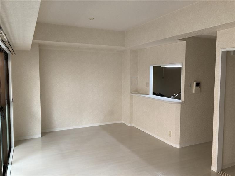 ��ʌ�����s�����P���ڂ̃}���V�����̋����E���r���O