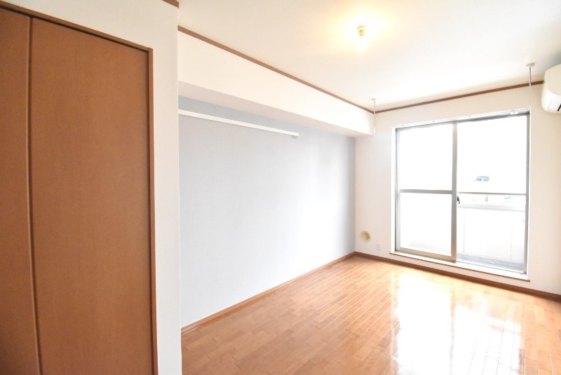 ��ʌ�����s�h���R���ڂ̃}���V�����̂��̑������E�X�y�[�X