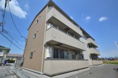 ��ʌ�����s�厚���s452-5�̃A�p�[�g�̌����O��