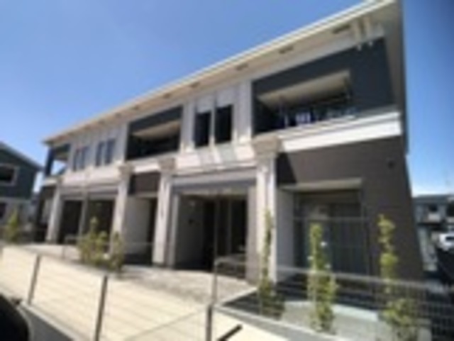 ��ʌ��������܎s��΋���q�S����32-12�̃A�p�[�g�̌����O��