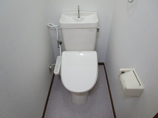 ��ʌ��������܎s����厚�����y�̃A�p�[�g�̃g�C��