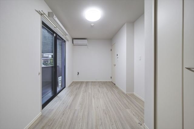 ��ʌ��������܎s����厚�w��̃A�p�[�g�̋��ԁE���r���O