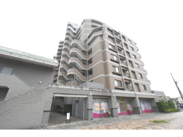 ��ʌ������s�V�����S���ڂ̃}���V�����̌����O��