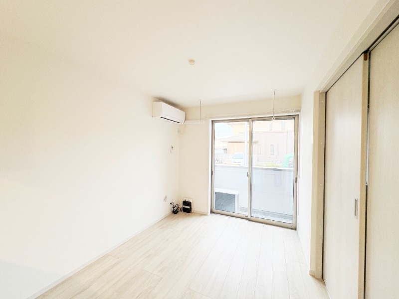 ��ʌ��������܎s�������a�c���Q���ڂ̃A�p�[�g�̋����E���r���O