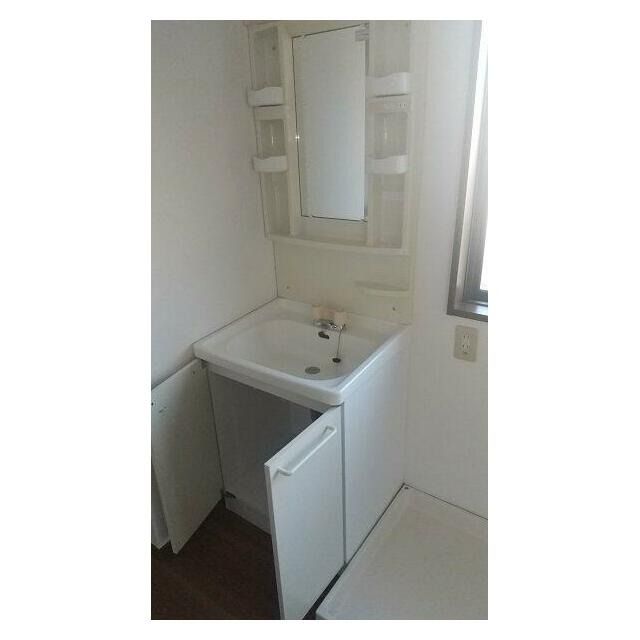 ��ʌ��������܎s��{��㏬���̃}���V�����̐��ʏ�