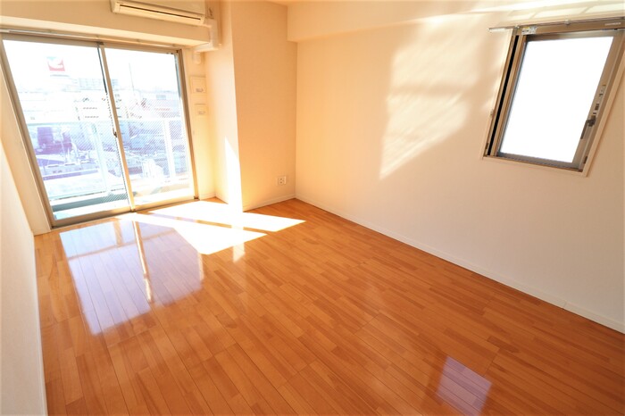 ��ʌ��t�����s���ǂQ���ڂ̃}���V�����̋��ԁE���r���O