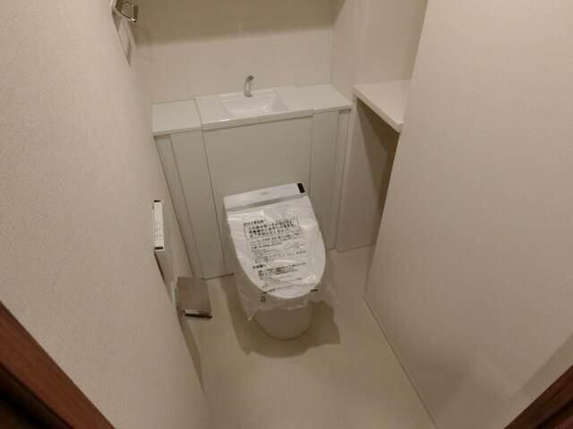 ��ʌ�����s�㒬�Q���ڂ̃}���V�����̃g�C��