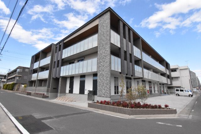 ��ʌ��������܎s�΋�����S���ڂ̃A�p�[�g�̌����O��