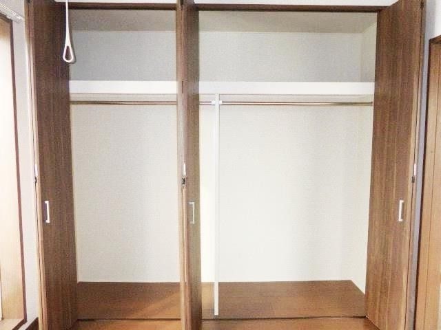 ��ʌ��z�J�s���C�N�^�E���P���ڂ̃A�p�[�g�̎��[