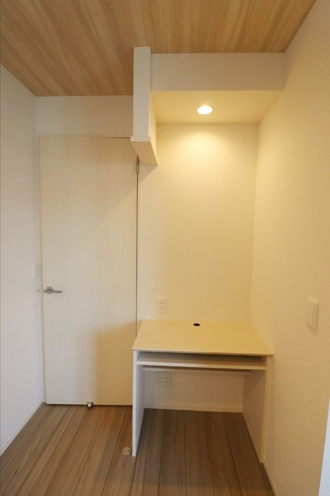 ��ʌ��������܎s�΋�����R���ڂ̃A�p�[�g�̂��̑������E�X�y�[�X