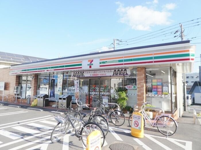 ��ʌ�����s�厚���L�˂̃A�p�[�g�̎���