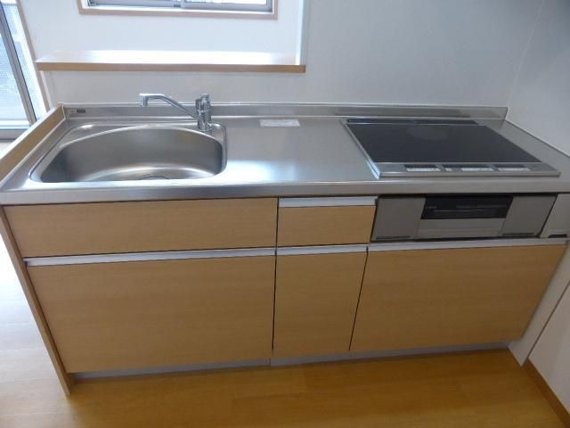 ��ʌ�����s�����Q���ڂ̃A�p�[�g�̃L�b�`��