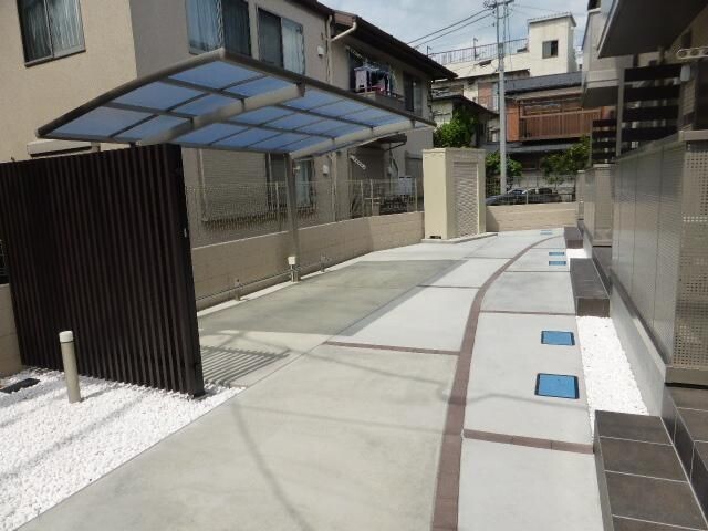 ��ʌ�����s�����Q���ڂ̃A�p�[�g�̂��̑�