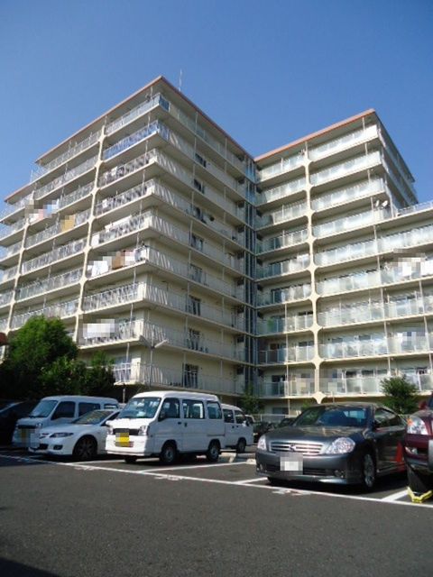 ��ʌ��������܎s��{��g�~���Q����108-4�̃}���V�����̌����O��