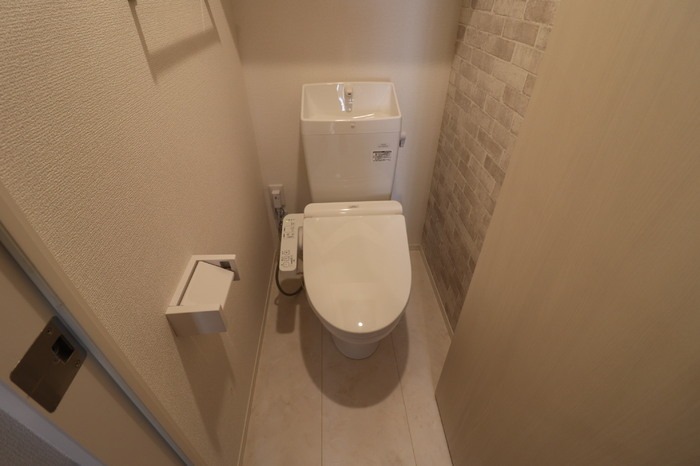 ��ʌ��������܎s�΋�����R���ڂ̃A�p�[�g�̃g�C��