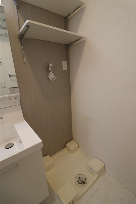 ��ʌ��������܎s�΋�����R���ڂ̃A�p�[�g�̂��̑��ݔ�