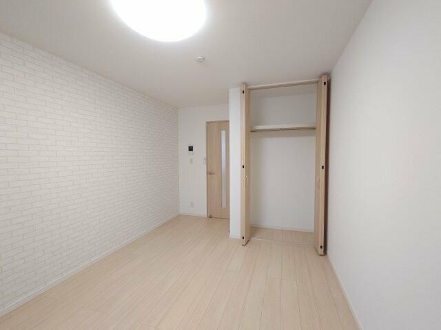 ��ʌ��������܎s��{��听���P���ڂ̃A�p�[�g�̂��̑������E�X�y�[�X