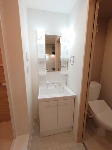 ��ʌ��������܎s��{��听���P���ڂ̃A�p�[�g�̐��ʏ�