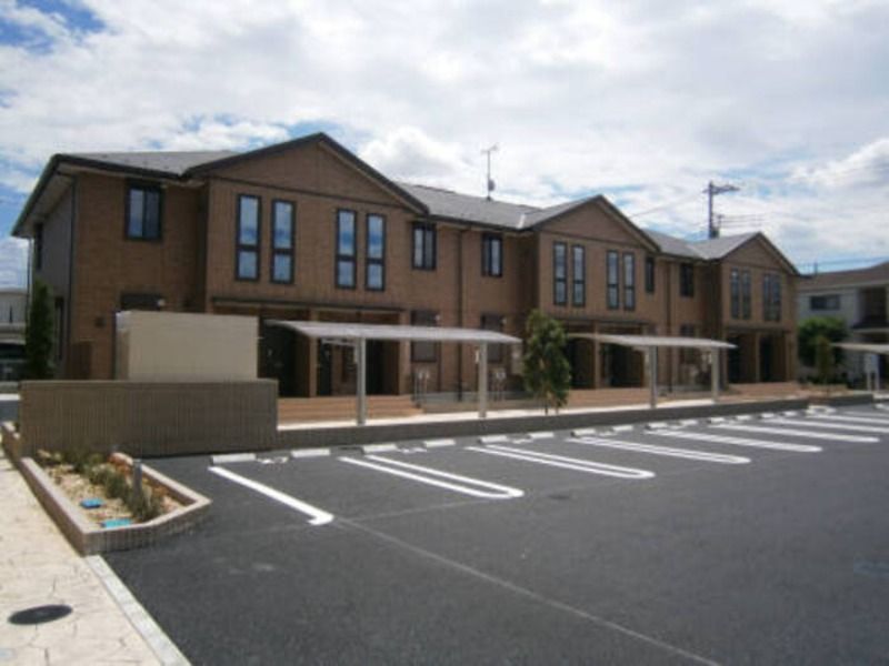 ��ʌ���ˎs�֊ԂS���ڂ̃A�p�[�g�̌����O��