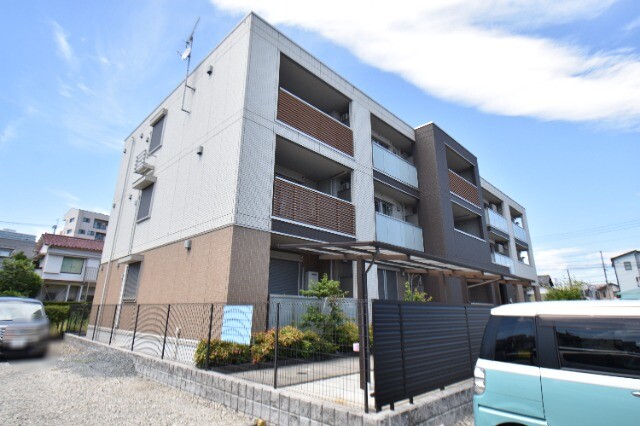 ��ʌ�����s�����P����15-9�̃A�p�[�g�̌����O��