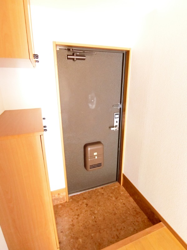 ��ʌ�����s����U���ڂ̃}���V�����̌���