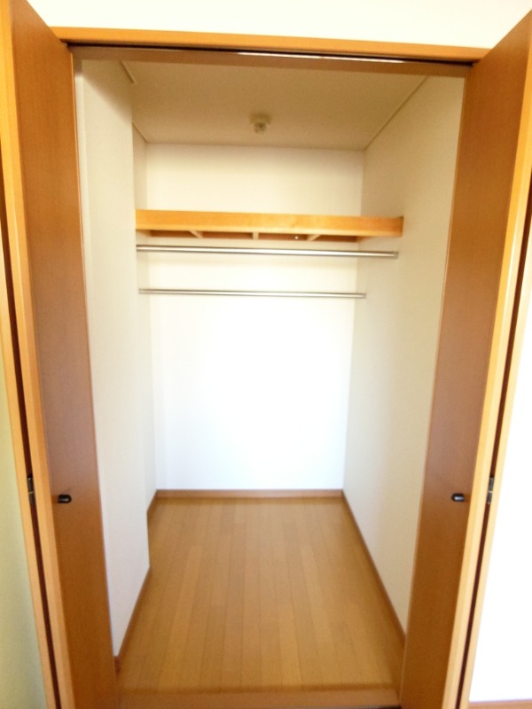 ��ʌ�����s����U���ڂ̃}���V�����̎��[