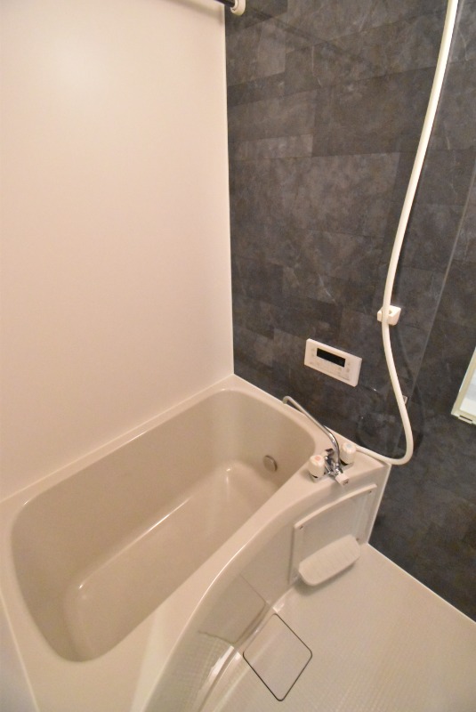 ��ʌ��������܎s�k��{�����S���ڂ̃A�p�[�g�̂��̑������E�X�y�[�X