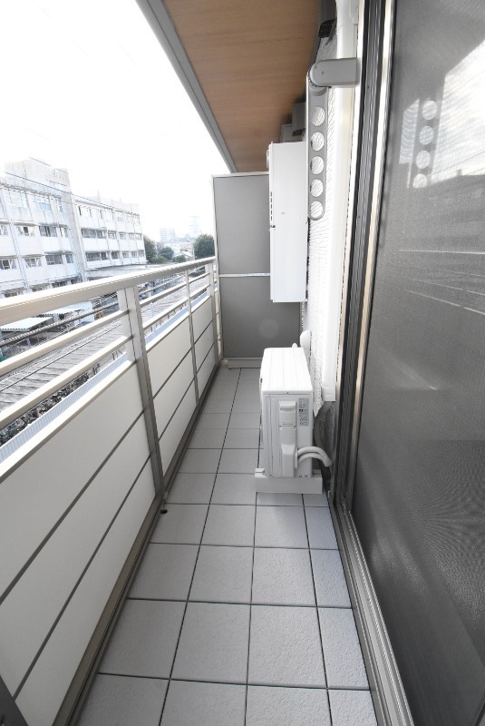 ��ʌ��������܎s��{��g�~���R���ڂ̃}���V�����̃o���R�j�[