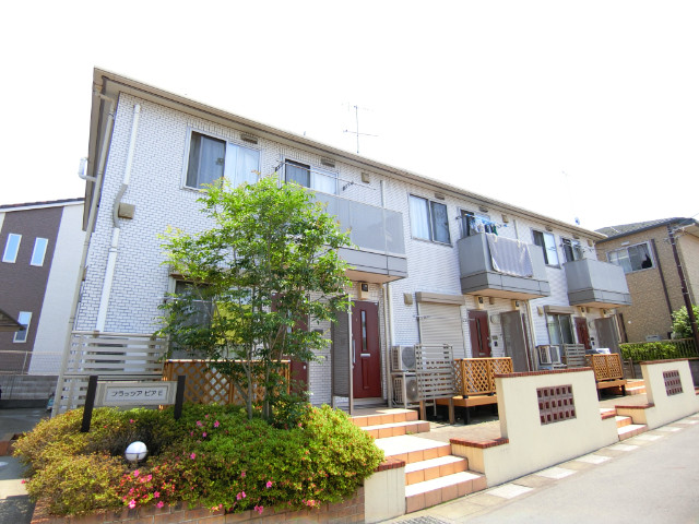 ��ʌ�����s�厚�ΐ_�̃A�p�[�g�̂��̑�