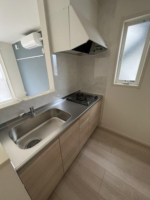 ��ʌ��������܎s��{��g�~���Q���ڂ̃A�p�[�g�̃L�b�`��