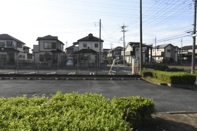 ��ʌ��������܎s��΋�{���S���ڂ̃}���V�����̒��ԏ�