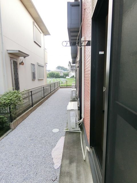 ��ʌ��k�����S�ɓޒ������j�P���ڂ̃A�p�[�g�̂��̑�