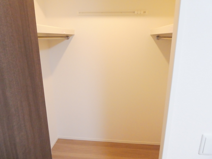 ��ʌ�����s���L�Q���ڂ̃A�p�[�g�̎��[