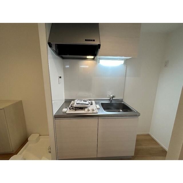 ��ʌ�����s�����R���ڂ̃A�p�[�g�̃L�b�`��