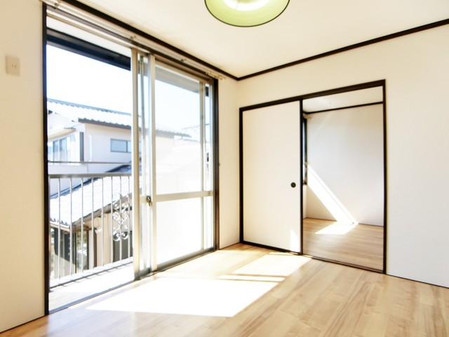 ��ʌ�����s�㒬�P���ڂ̃A�p�[�g�̋��ԁE���r���O