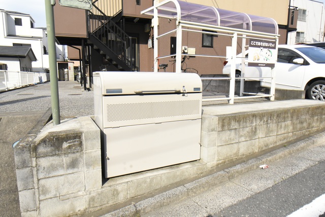 ��ʌ��������܎s�΋擌�Y�a�R���ڂ̃A�p�[�g�̂��̑�