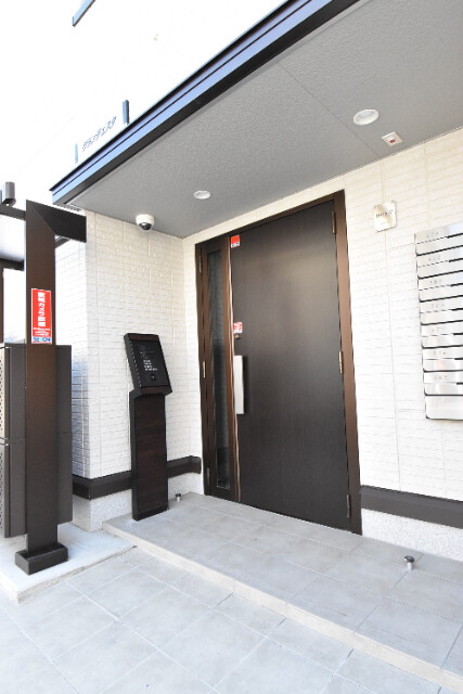 ��ʌ��z�J�s�z���J�P���ڂ̃A�p�[�g�̃G���g�����X