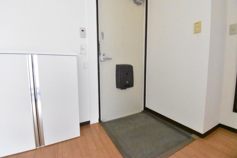 ��ʌ�����s���ԂP���ڂ̃A�p�[�g�̌���