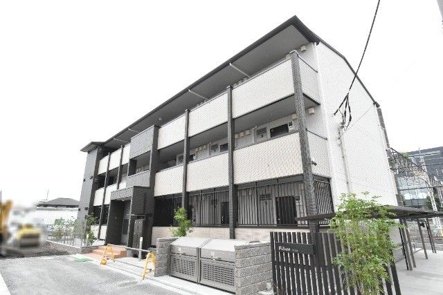 ��ʌ��������܎s�k�擌�听���P����43-6�̃A�p�[�g�̌����O��