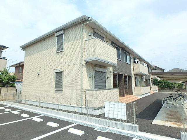 ��ʌ��������܎s����O���U����272-5�̃A�p�[�g�̌����O��