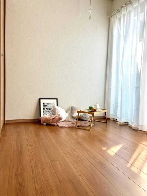 ��ʌ��������܎s�������a�c���Q���ڂ̃A�p�[�g�̋��ԁE���r���O