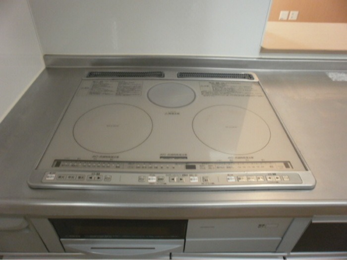 ��ʌ��������܎s������厚�@���̃A�p�[�g�̃L�b�`��