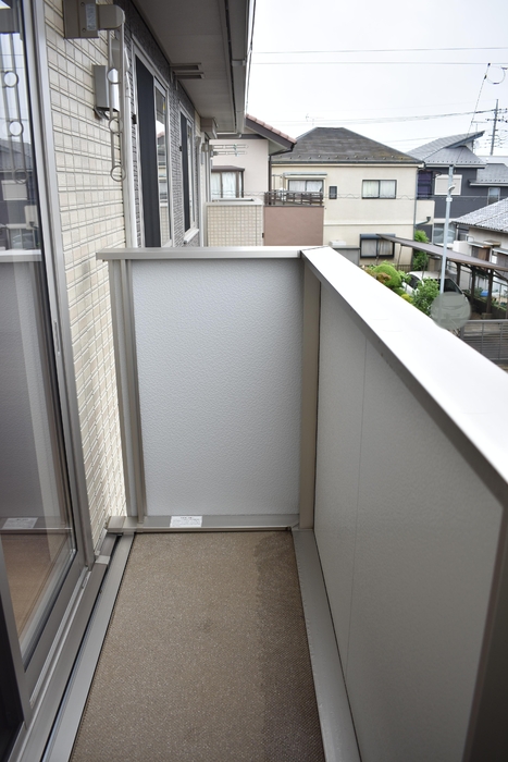 ��ʌ��������܎s����O���U���ڂ̃A�p�[�g�̃o���R�j�[