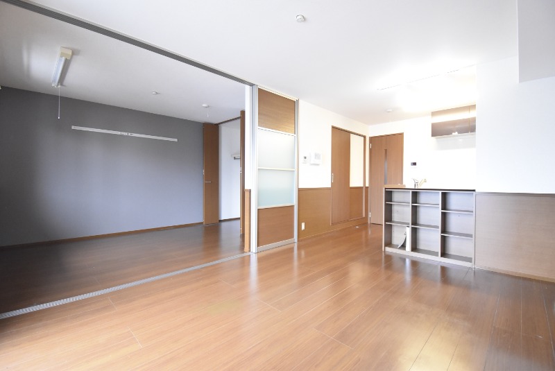 ��ʌ��������܎s������{�����P���ڂ̃A�p�[�g�̋��ԁE���r���O