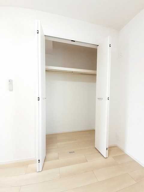 ��ʌ��@�c�s���m�؂Q���ڂ̃A�p�[�g�̎��[