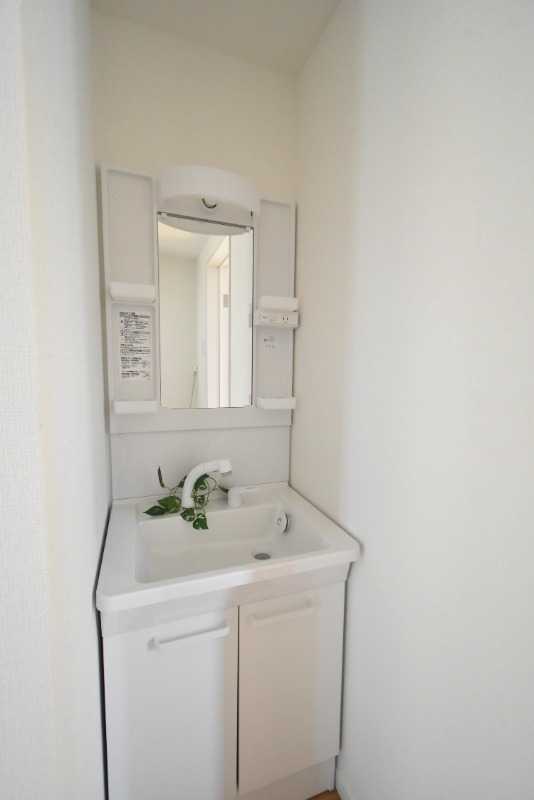 ��ʌ��������܎s�Y�a���ՂQ���ڂ̃}���V�����̐��ʏ�