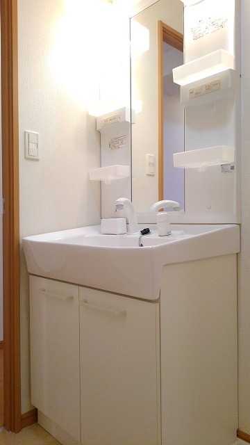 ��ʌ��������܎s��΋�{���Q���ڂ̃}���V�����̐��ʏ�